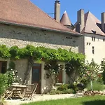 Authentique Grange Du Xveme Siecle Avec Jardin Et Animaux Admis - Fr-1-489-275 Holiday home Saint-Etienne-de-Vicq
