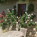 Authentique Grange Du Xveme Siecle Avec Jardin Et Animaux Admis - Fr-1-489-275 *