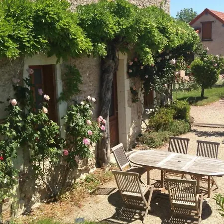 Holiday home Authentique Avec Piscine Partagee, Jardin Et Wifi A - Fr-1-489-275