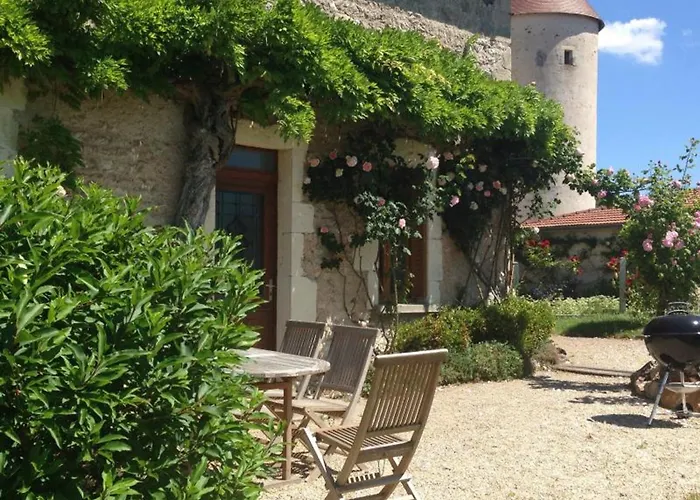 Authentique Grange Du Xveme Siecle Avec Jardin Et Animaux Admis - Fr-1-489-275 Saint-Étienne-de-Vicq